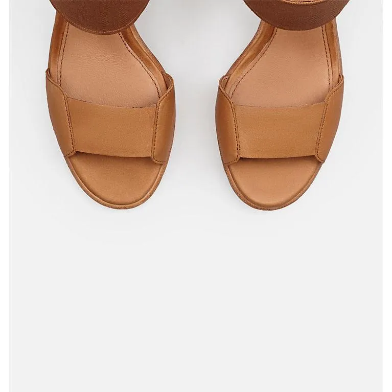 SOREL - Nadia Sandal in Camel Brown